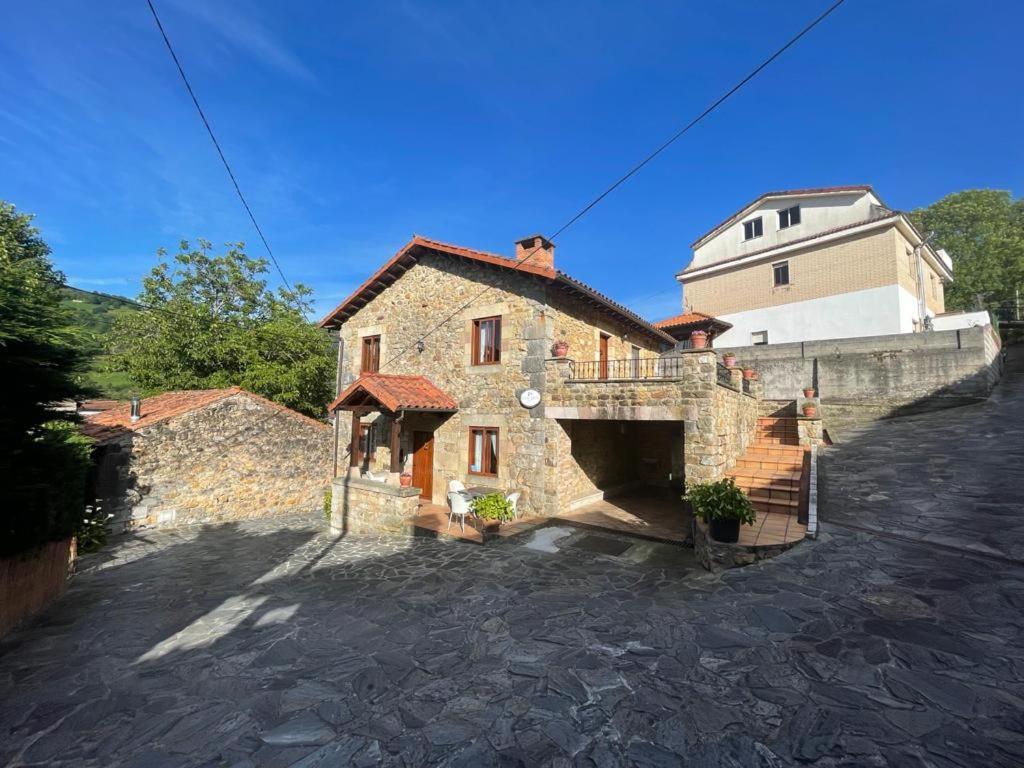 Apartamentos Rurales La Casa Vieja De Alceda ภายนอก รูปภาพ