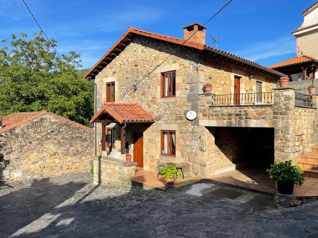 Apartamentos Rurales La Casa Vieja De Alceda ภายนอก รูปภาพ