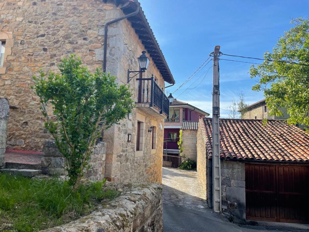 Apartamentos Rurales La Casa Vieja De Alceda ภายนอก รูปภาพ