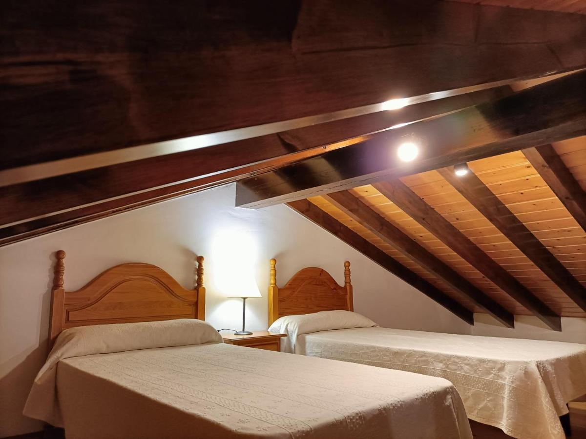 Apartamentos Rurales La Casa Vieja De Alceda ภายนอก รูปภาพ