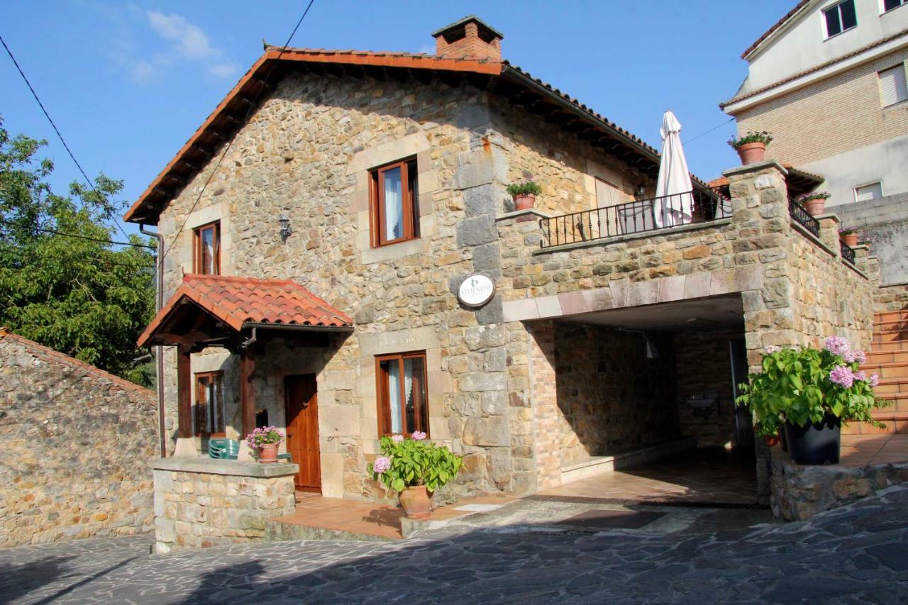 Apartamentos Rurales La Casa Vieja De Alceda ภายนอก รูปภาพ