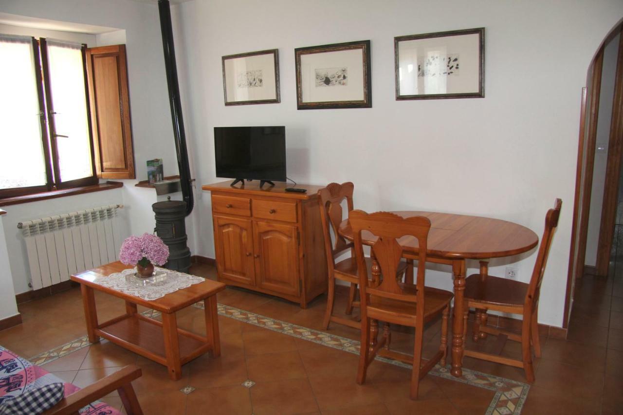 Apartamentos Rurales La Casa Vieja De Alceda ภายนอก รูปภาพ